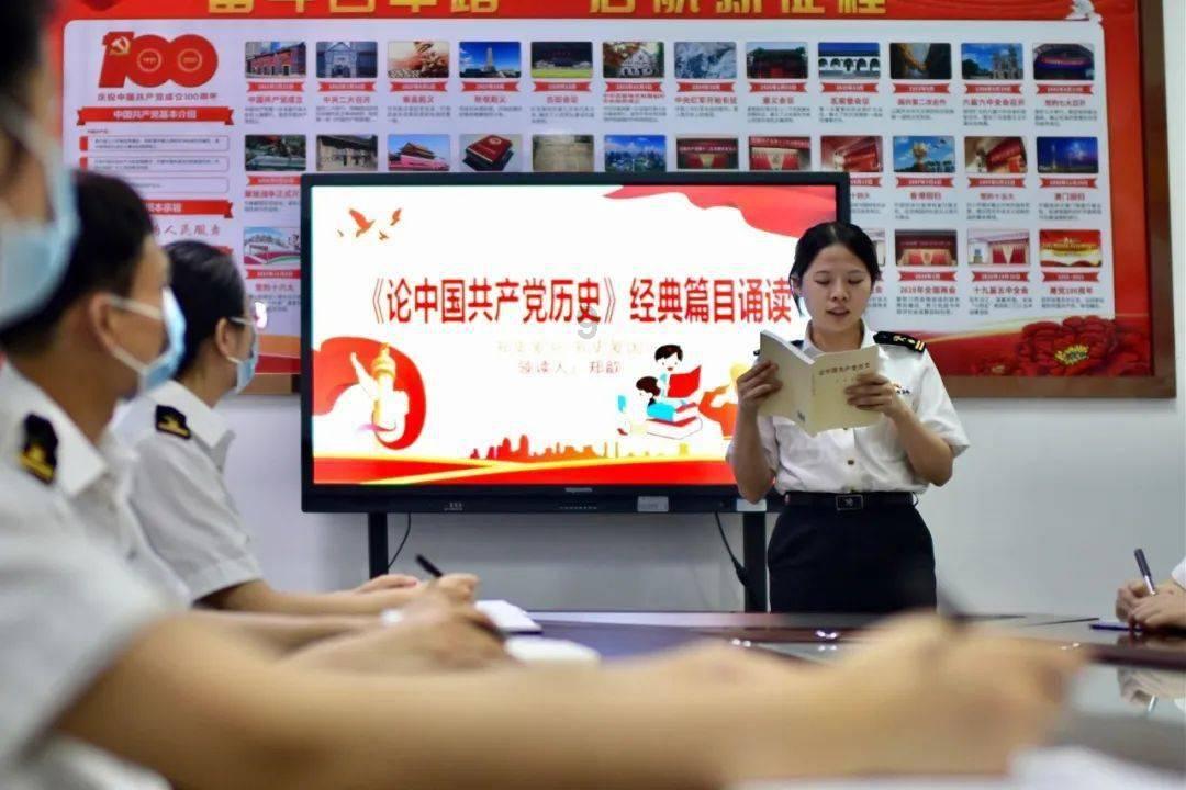 南城：开展“迎新春 剪纸活动”